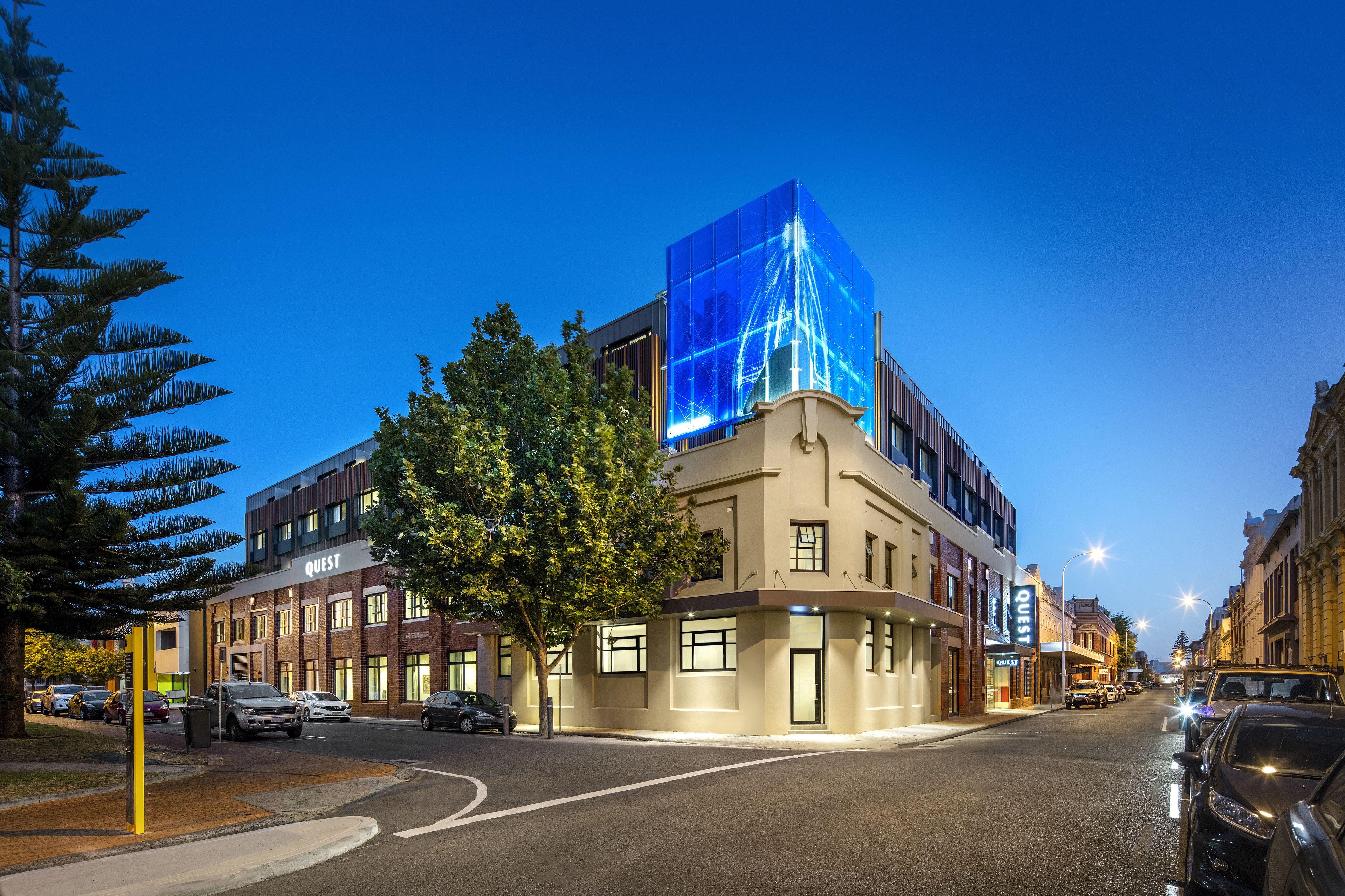 4 Central Hotels Near Fremantle Markets for Easy Access