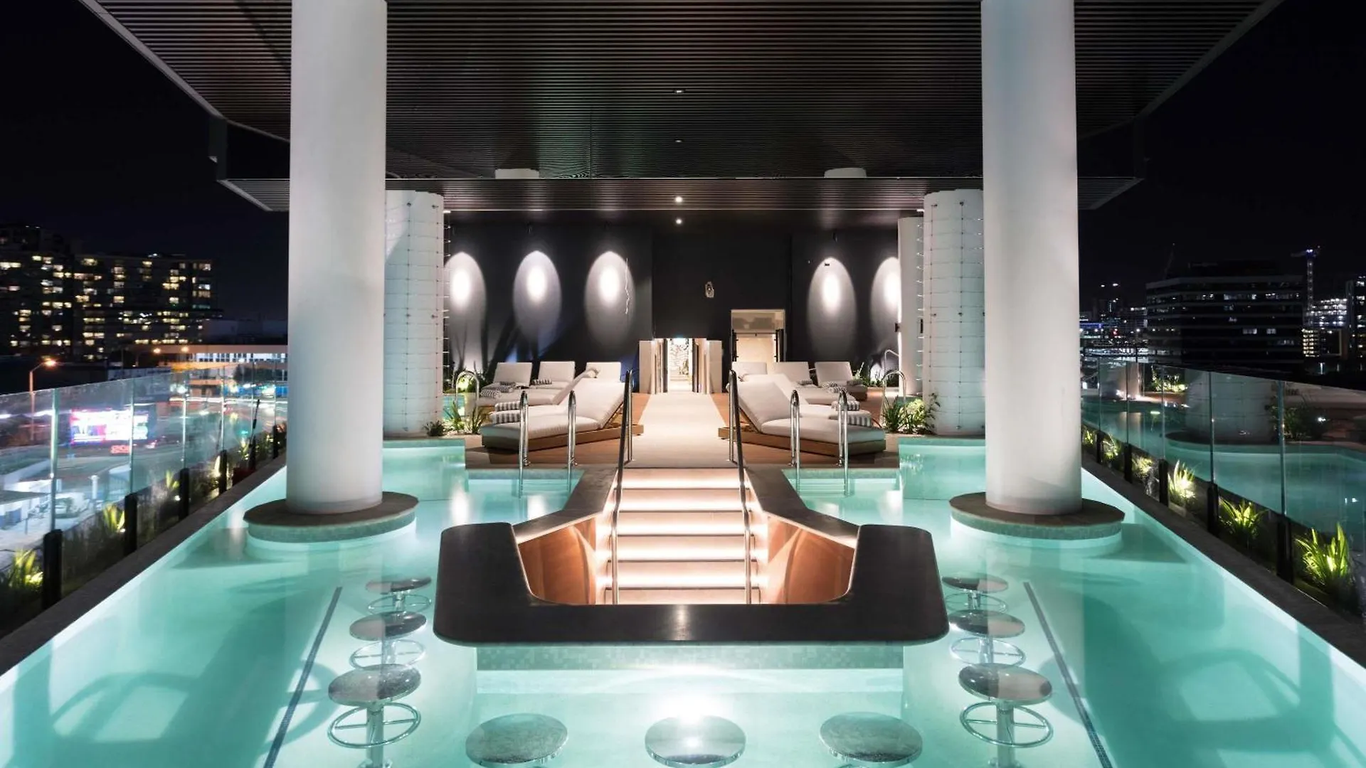 Staying in Fortitude Valley: 4 Five-Star Hotels Compared