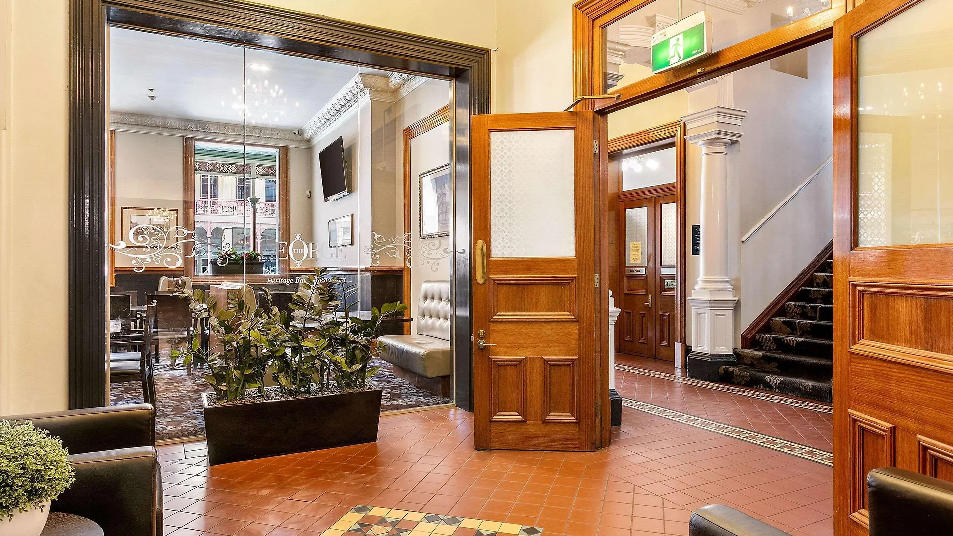 5 Exceptional Design Hotels Near Kryal Castle for Ballarat Explorers