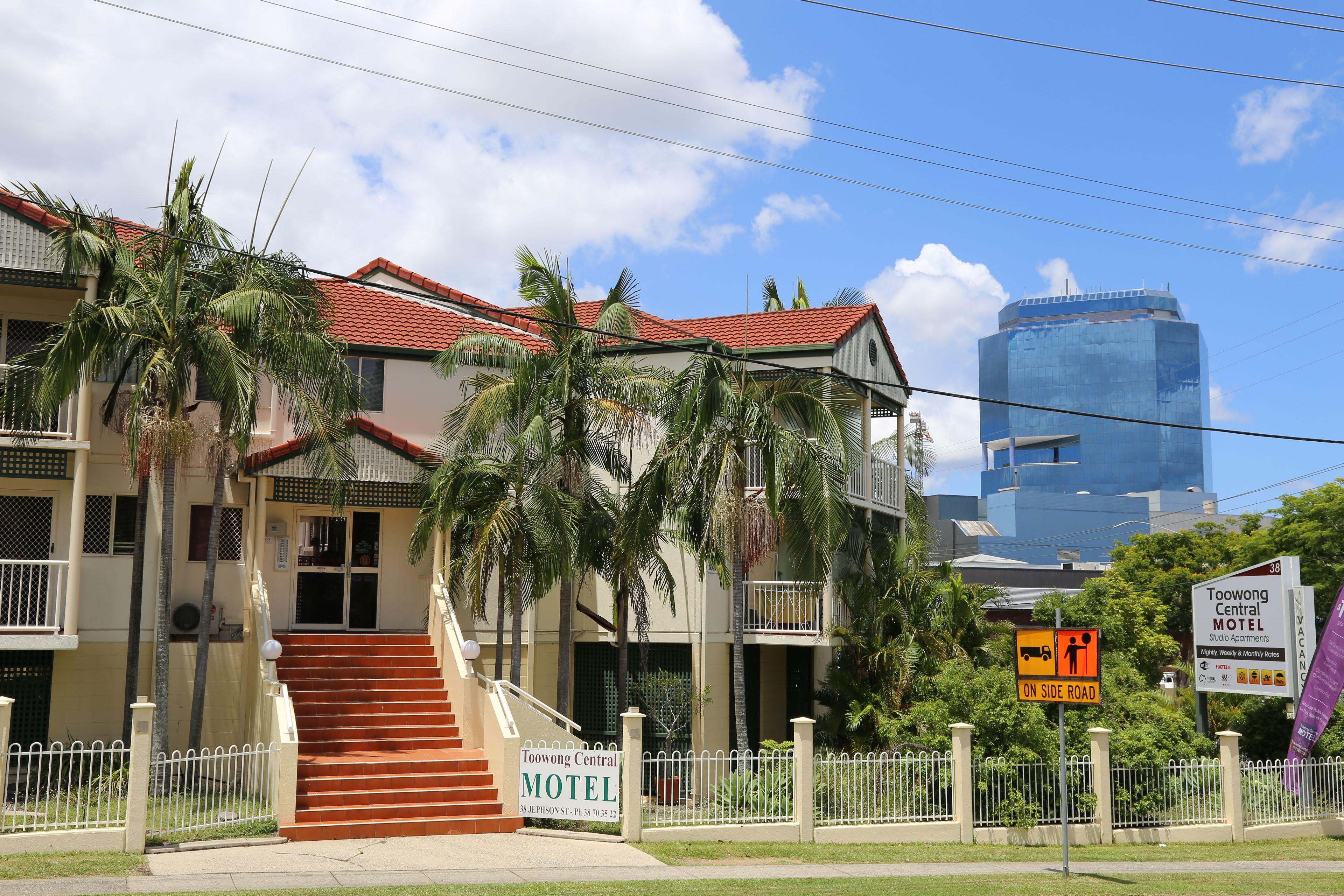Where to Stay Near Suncorp Stadium: 9 Family Hotels Ranked