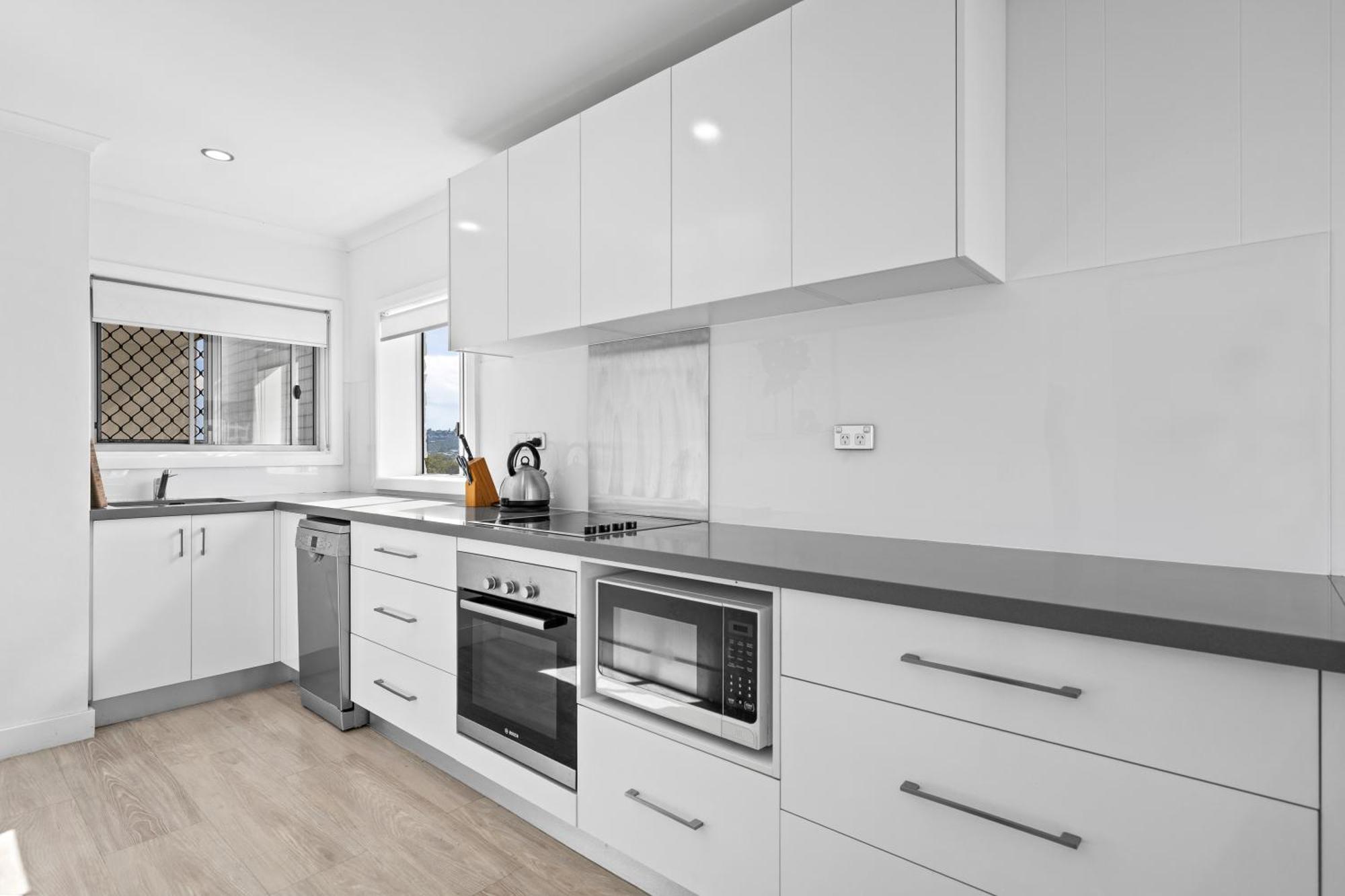 11 Family Hotels Close to Kawana Waters Marina Ranked