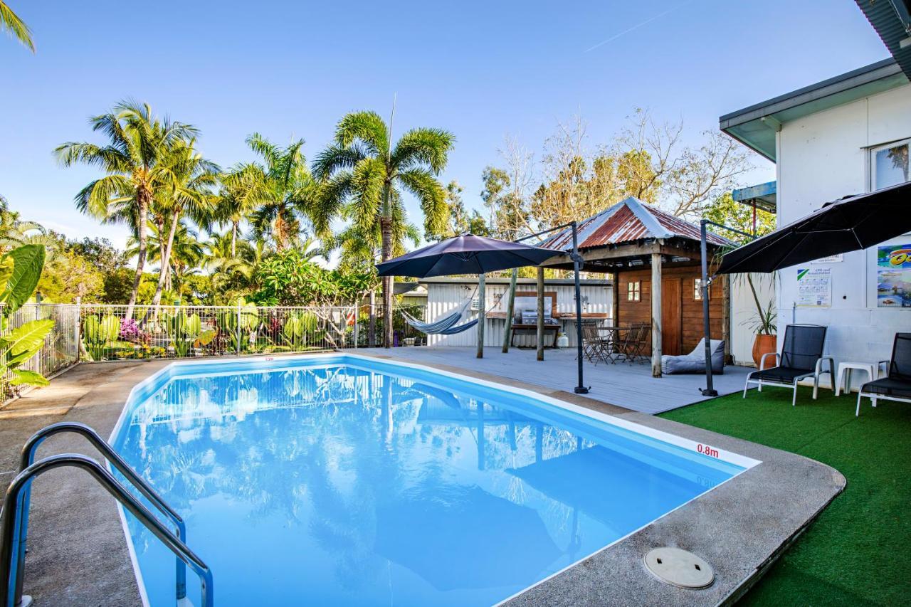 9 Central Hotels Close to Port of Airlie Marina, Airlie Beach
