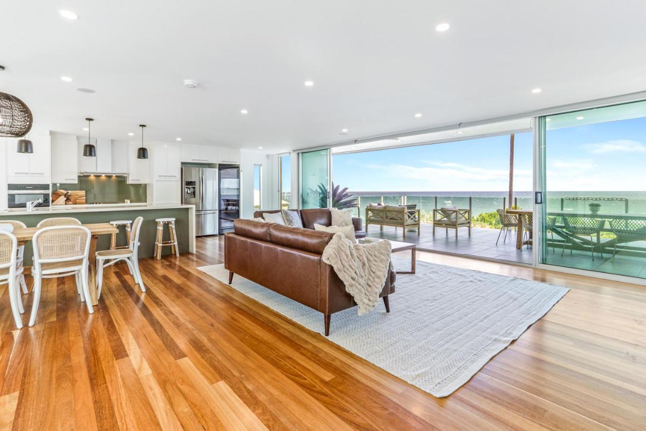 9 Holiday Homes Close to Noosa Farmers Market, Noosa Heads